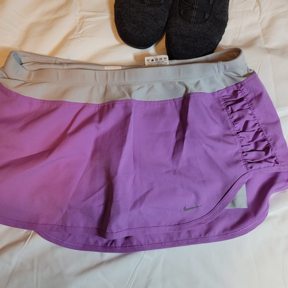 Nike Dry Fit Purple & Grey Running Skort in Size Large